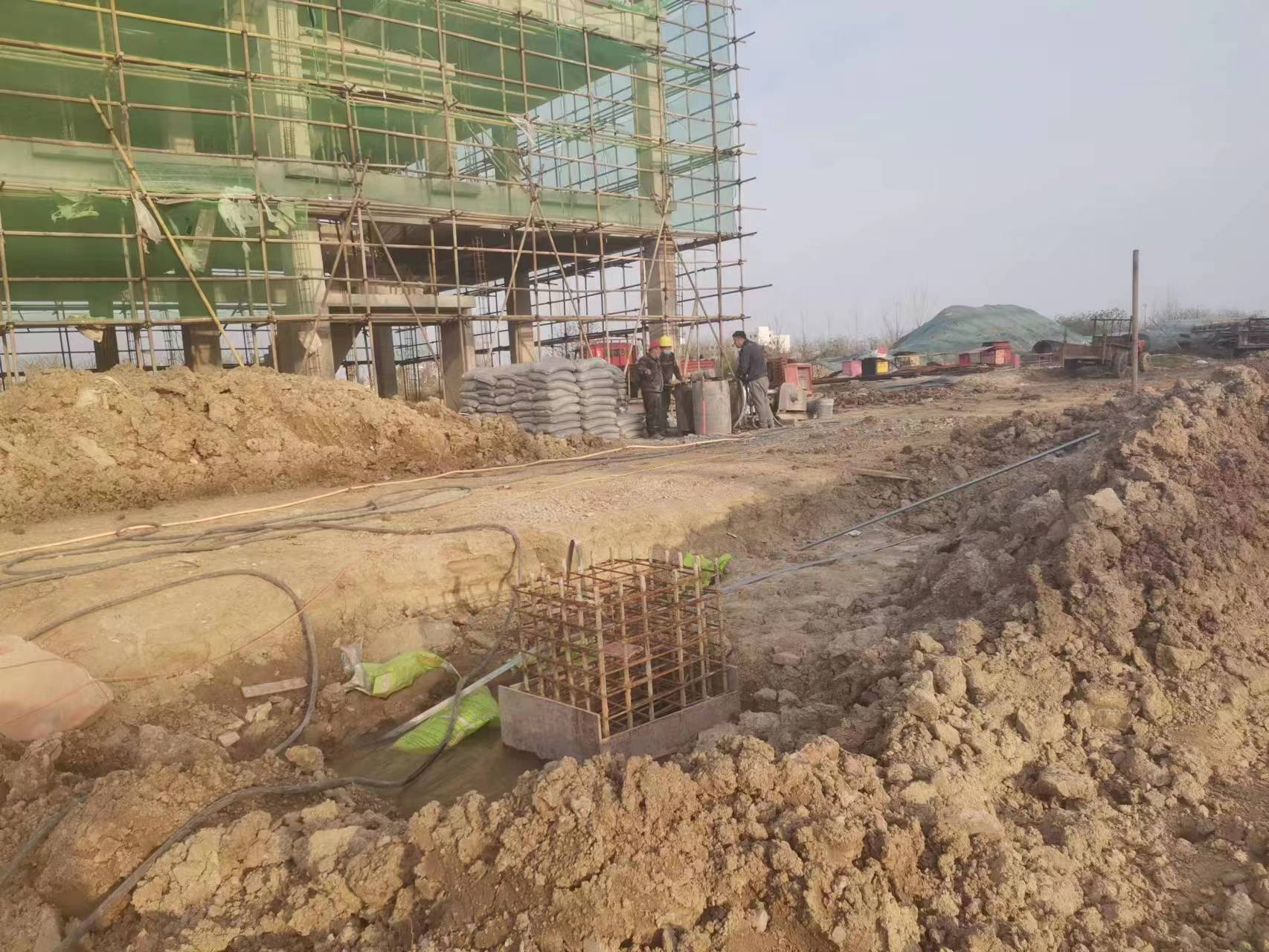 清城当桥梁出现裂缝的时候应该及时加固修补